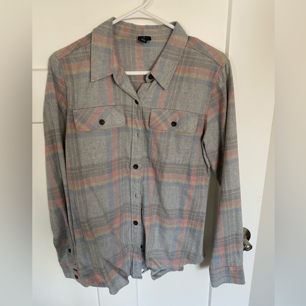 Patagonia Gray and Pink Plaid Utility Shirt